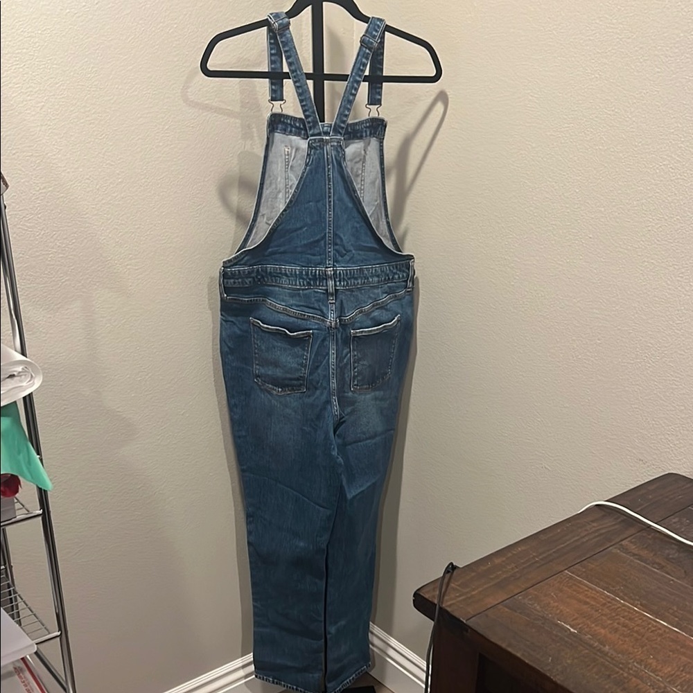 Universal Thread Classic Blue Denim Overalls NWOT - Picture 3 of 3